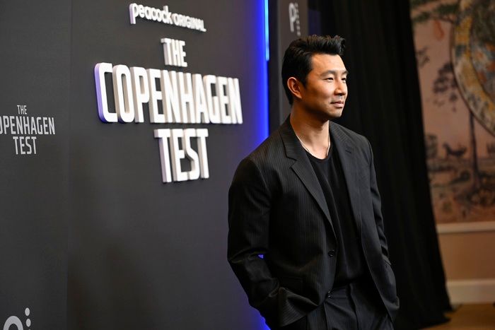 Photos: Simu Liu, Kathleen Chalfant, & More at THE COPENHAGEN TEST Screening  Image
