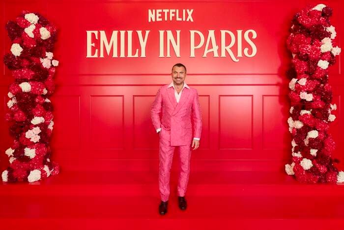 Photos: Ashley Park, Lily Collins, & More at EMILY IN PARIS Season 5 Premiere  Image
