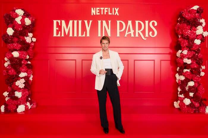 Photos: Ashley Park, Lily Collins, & More at EMILY IN PARIS Season 5 Premiere  Image