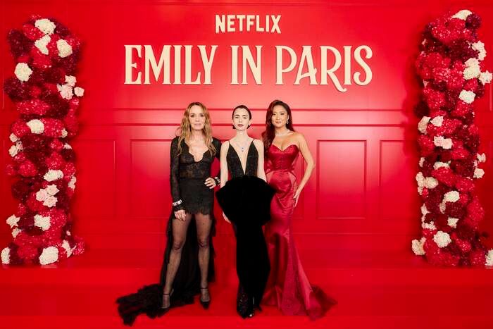 Photos: Ashley Park, Lily Collins, & More at EMILY IN PARIS Season 5 Premiere  Image