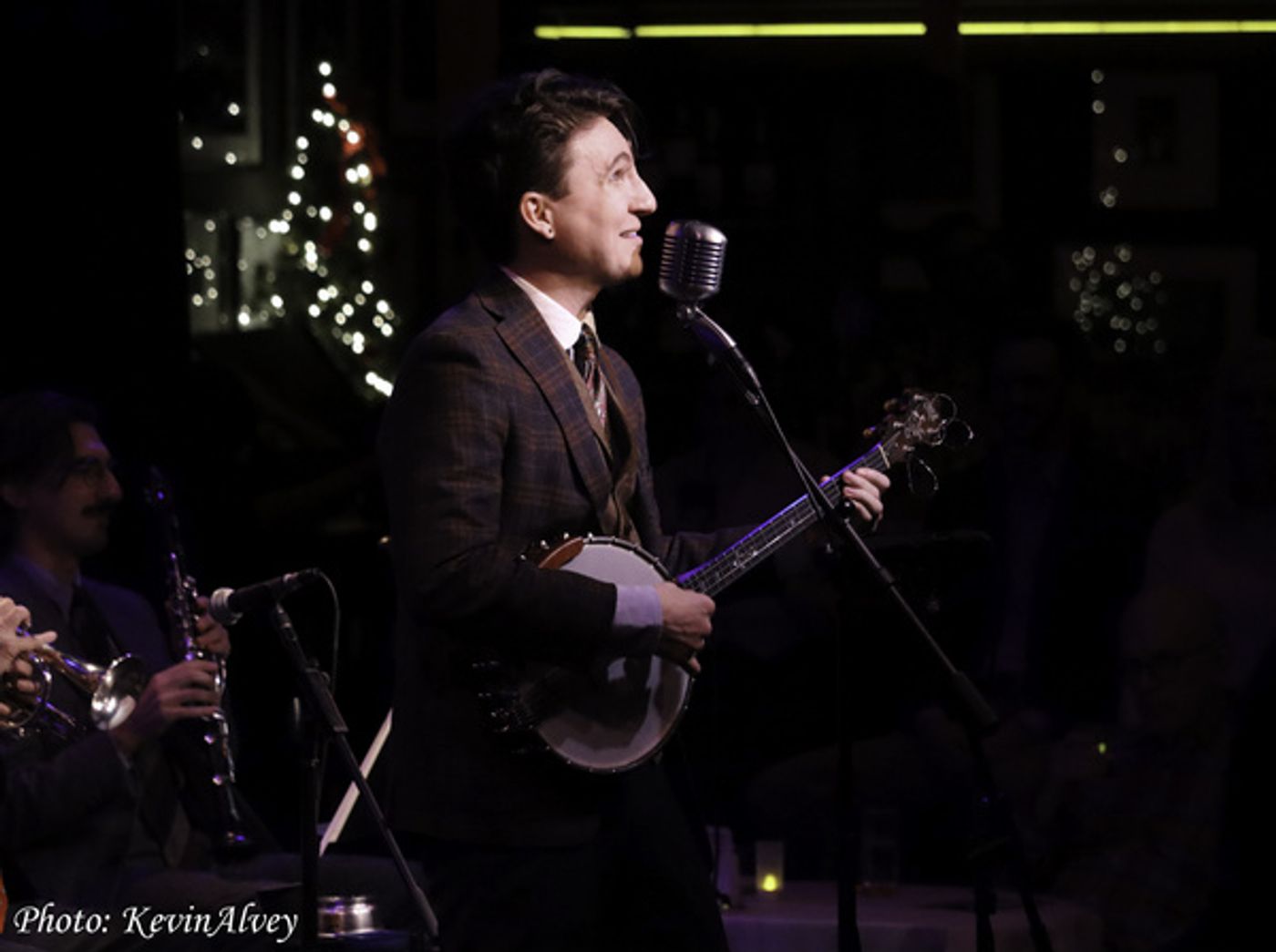 Photos: Bryce Edwards Brings The Swing To Birdland  Image
