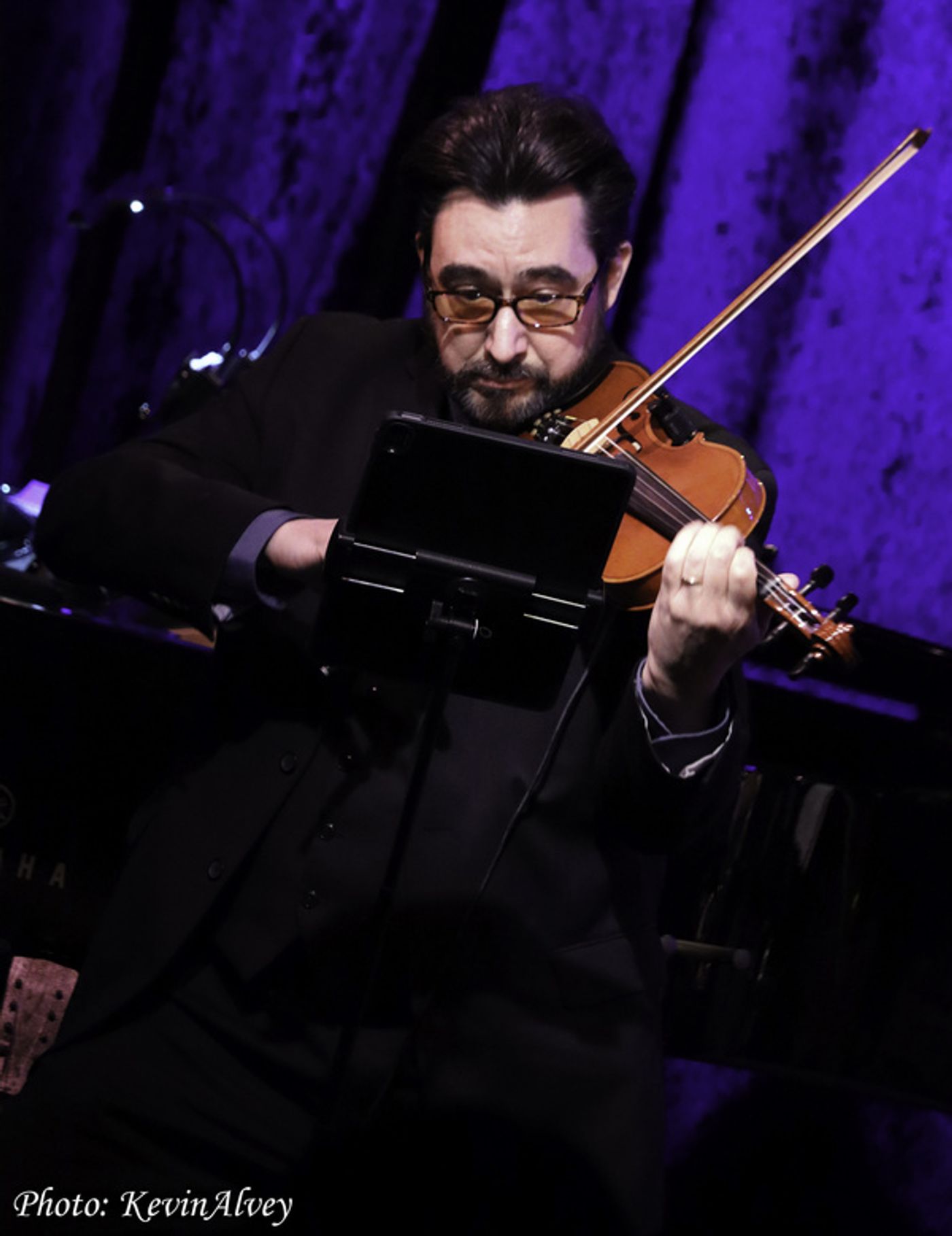 Photos: Bryce Edwards Brings The Swing To Birdland  Image