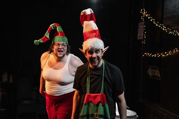 Photos: CHLOE SAVES CHRISTMAS Returns To The Tank Photos: CHLOE SAVES CHRISTMAS Returns To The Tank Image