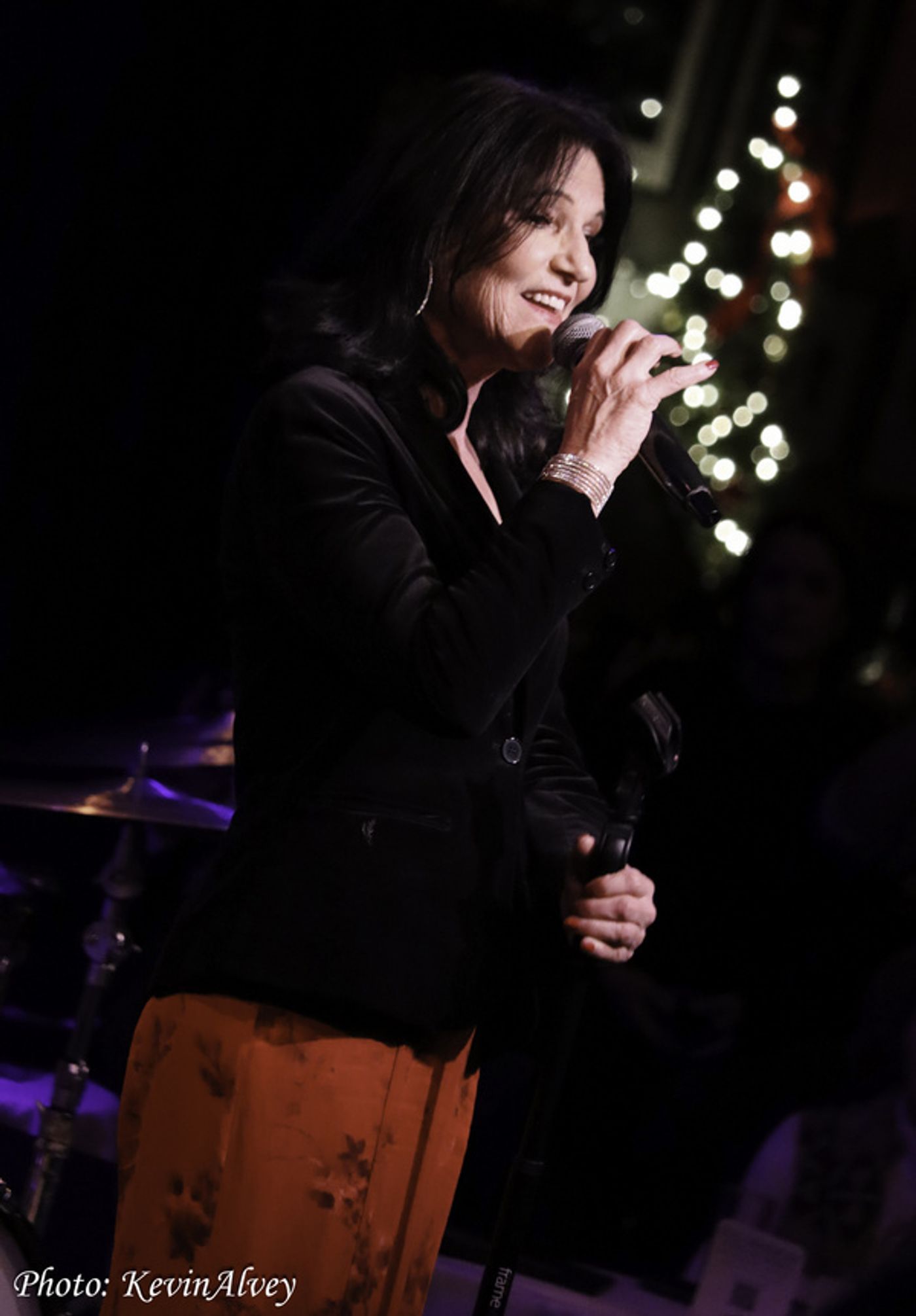 Photos: Kate Shindle, Jelani Remy and More Celebrate The Holidays At JIM CARUSO'S CAST PARTY Photos: Kate Shindle, Jelani Remy and More Celebrate The Holidays At JIM CARUSO'S CAST PARTY Image