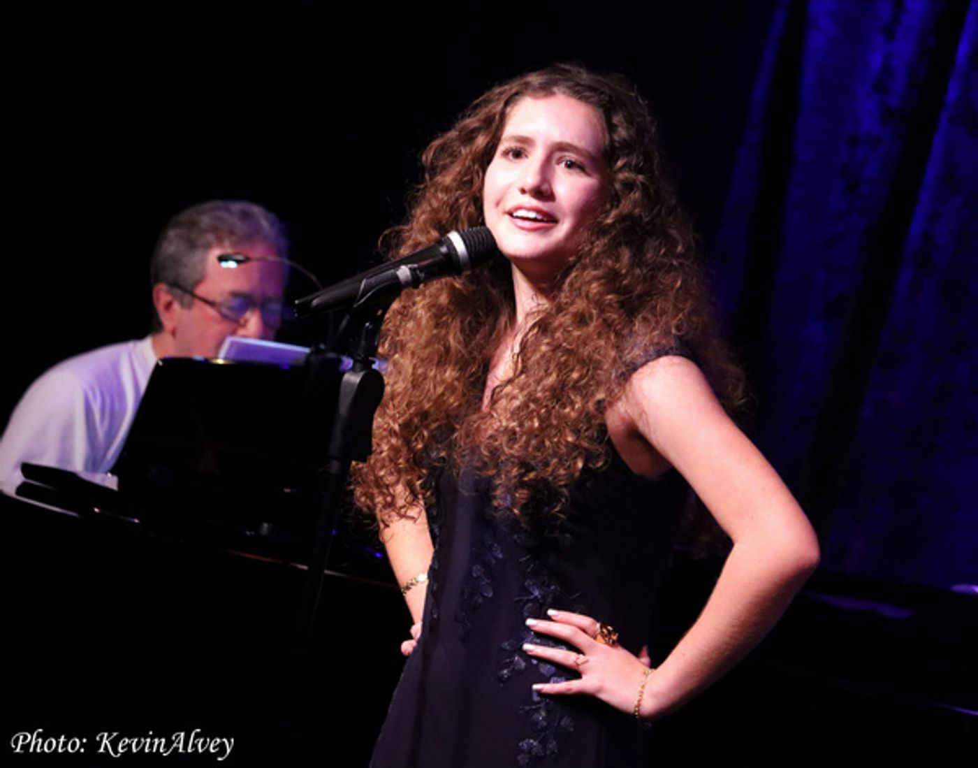 Photos: Kate Shindle, Jelani Remy and More Celebrate The Holidays At JIM CARUSO'S CAST PARTY  Image