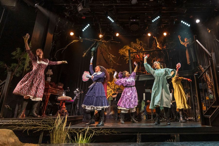 Photos: First Look At PICNIC AT HANGING ROCK At Greenwich House Theatre  Image