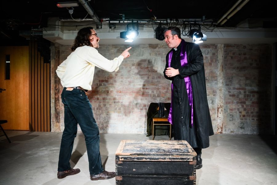 Review: THE HIGHGATE VAMPIRE, Omnibus Theatre Image
