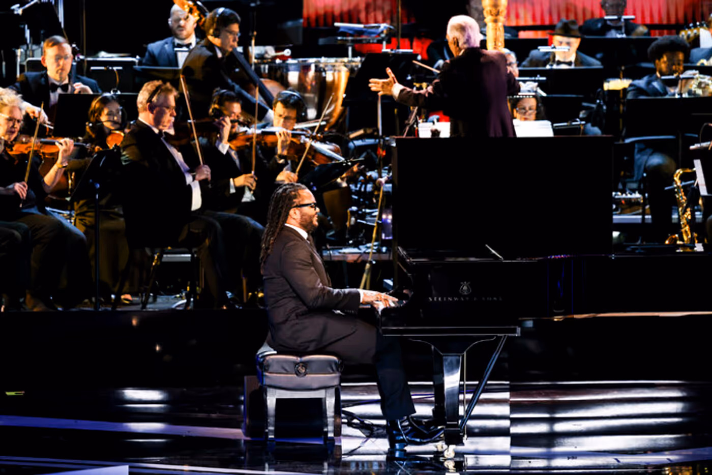 Photos: Inside the 2025 Kennedy Center Honors with Laura Osnes, Kelsey Grammer, & More Photos: Inside the 2025 Kennedy Center Honors with Laura Osnes, Kelsey Grammer, & More Image