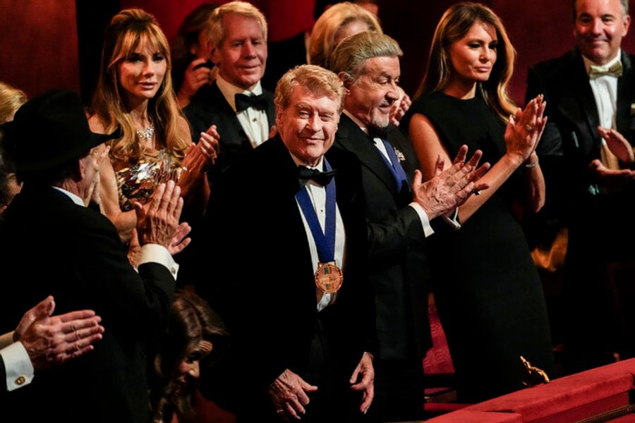 Photos: Inside the 2025 Kennedy Center Honors with Laura Osnes, Kelsey Grammer, & More  Image