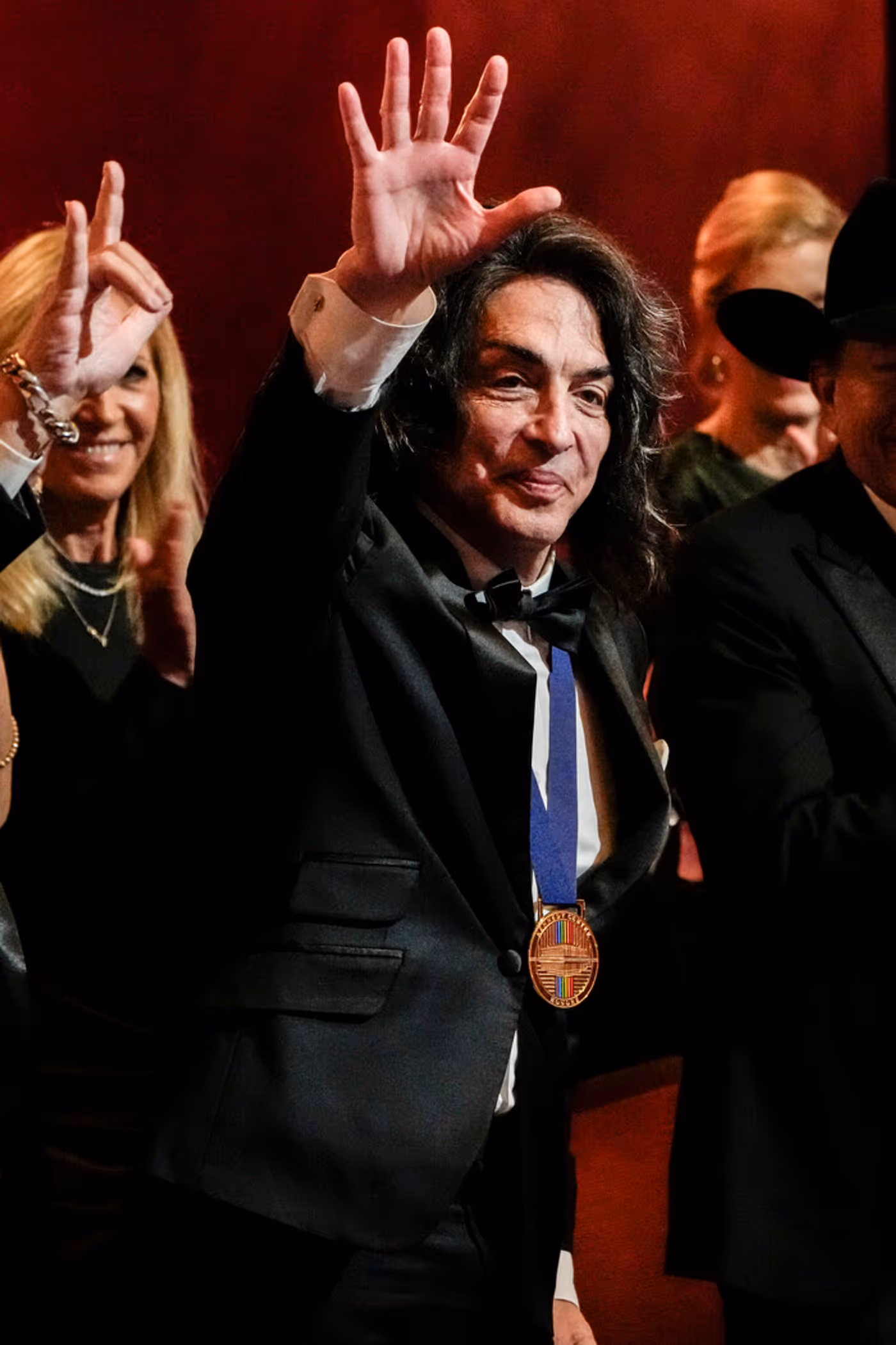 Photos: Inside the 2025 Kennedy Center Honors with Laura Osnes, Kelsey Grammer, & More Photos: Inside the 2025 Kennedy Center Honors with Laura Osnes, Kelsey Grammer, & More Image