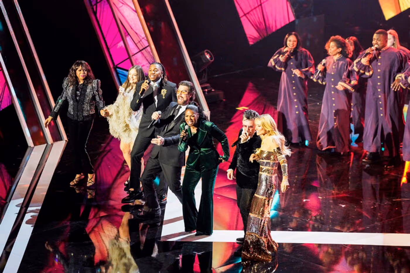 Photos: Inside the 2025 Kennedy Center Honors with Laura Osnes, Kelsey Grammer, & More Photos: Inside the 2025 Kennedy Center Honors with Laura Osnes, Kelsey Grammer, & More Image