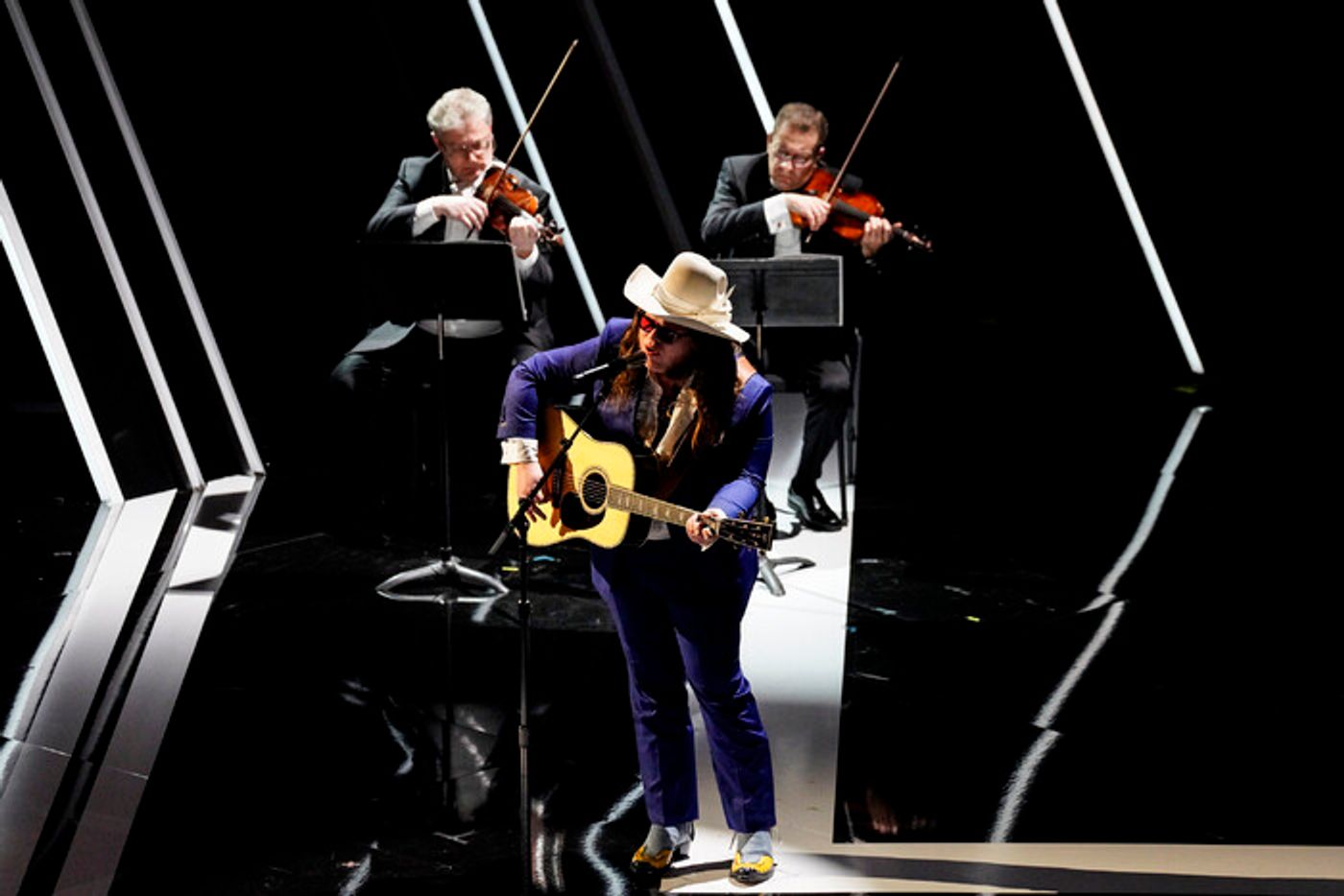 Photos: Inside the 2025 Kennedy Center Honors with Laura Osnes, Kelsey Grammer, & More Photos: Inside the 2025 Kennedy Center Honors with Laura Osnes, Kelsey Grammer, & More Image