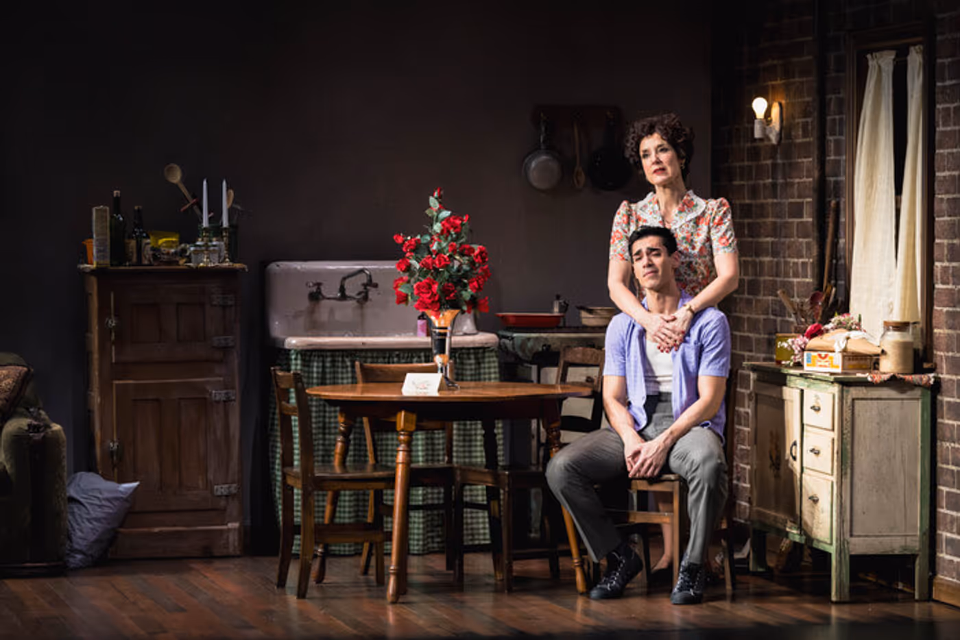 Photos: First Look at SOMEWHERE AT Guthrie Theater  Image