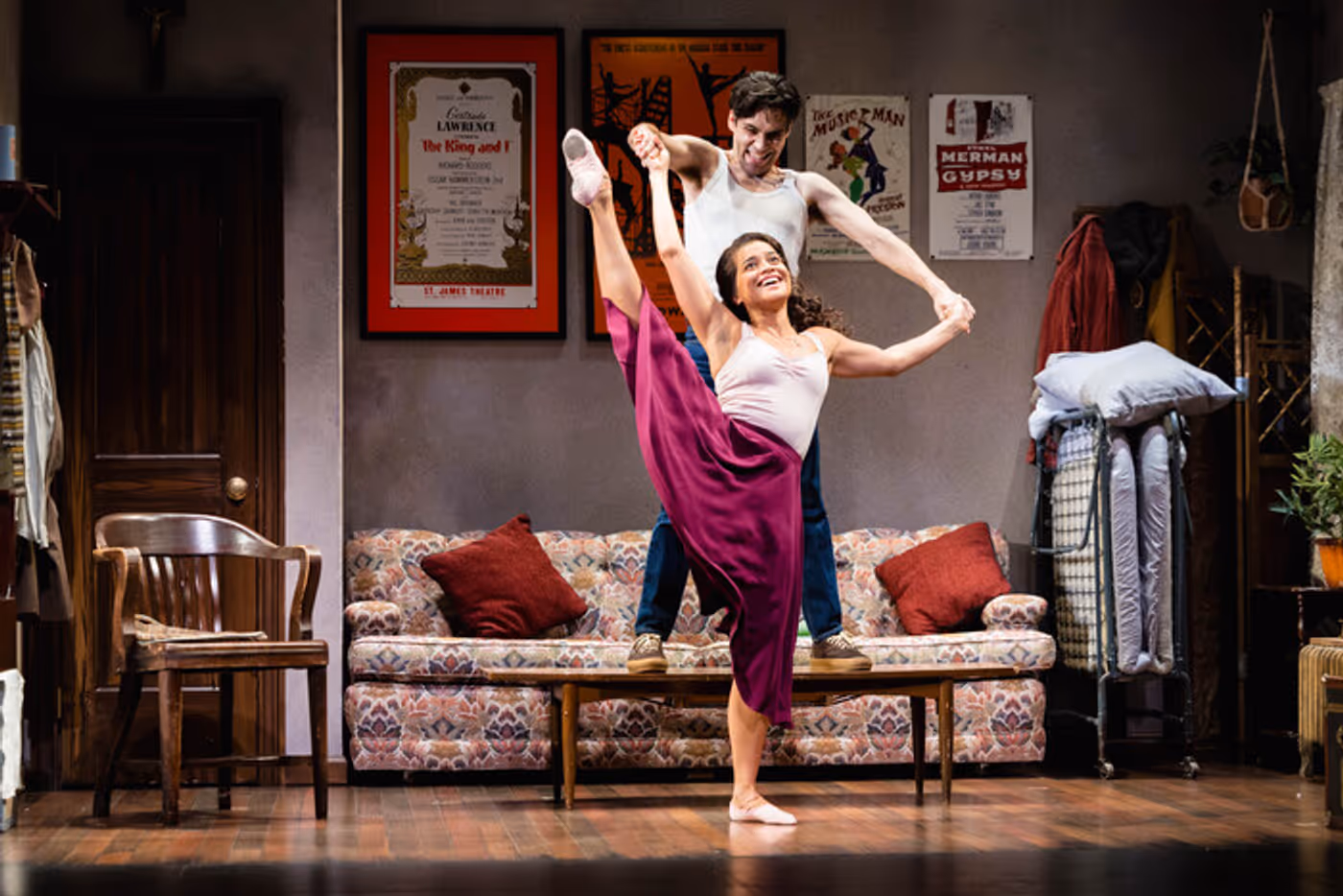 Photos: First Look at SOMEWHERE AT Guthrie Theater  Image