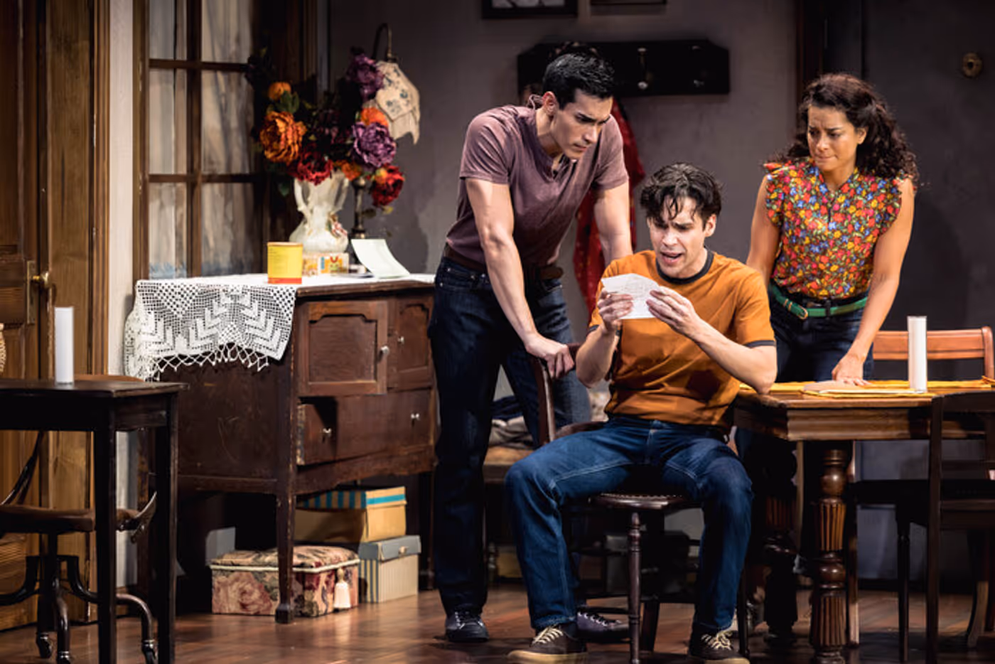Photos: First Look at SOMEWHERE AT Guthrie Theater  Image