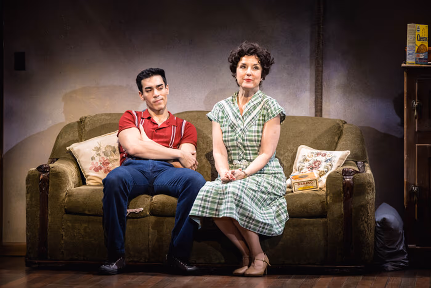 Photos: First Look at SOMEWHERE AT Guthrie Theater  Image