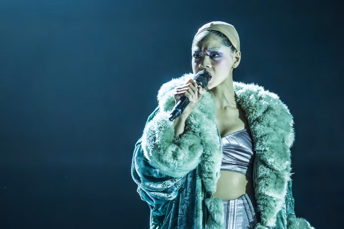 Photos: Further Look at Reeve Carney and Eva Noblezada in CABARET AT THE KIT KAT CLUB in London  Image