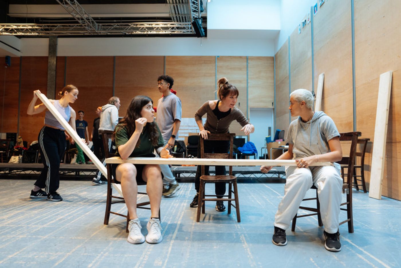 Photos: Michael Sheen and More in Rehearsal For OUR TOWN  Image