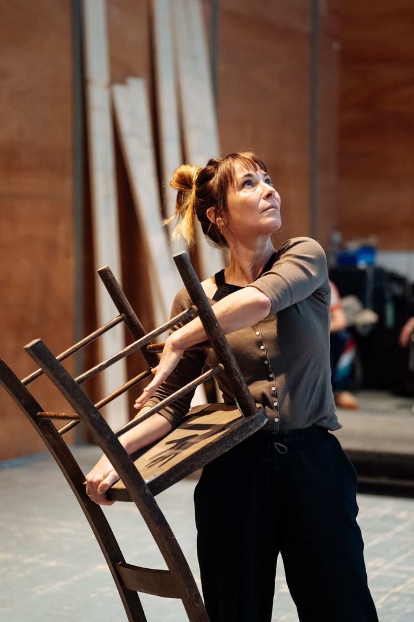 Photos: Michael Sheen and More in Rehearsal For OUR TOWN  Image