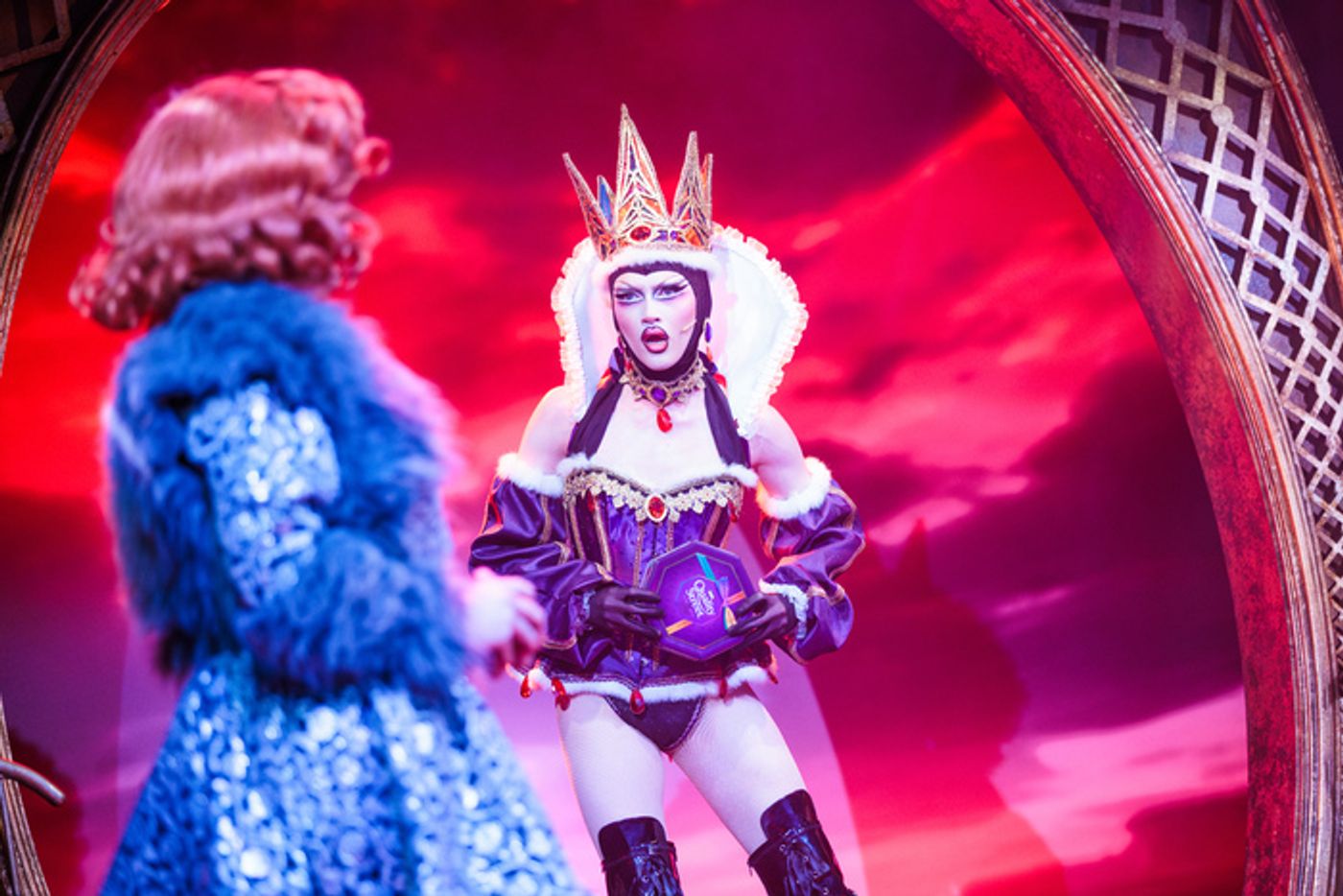 Photos: Kyran Thrax and More in SNOW WHITE Drag Pantomime  Image