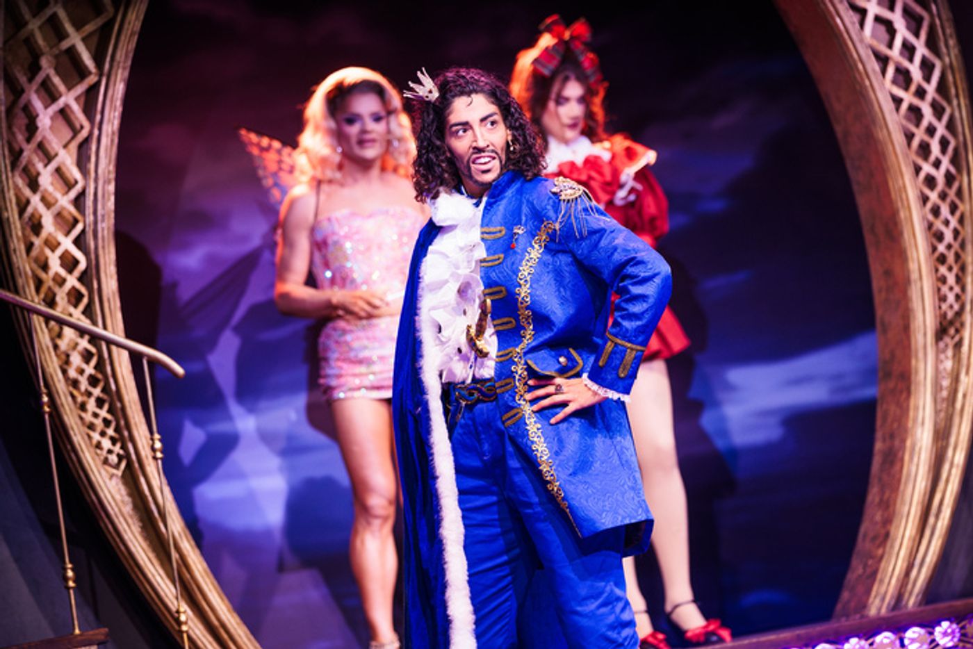 Photos: Kyran Thrax and More in SNOW WHITE Drag Pantomime  Image