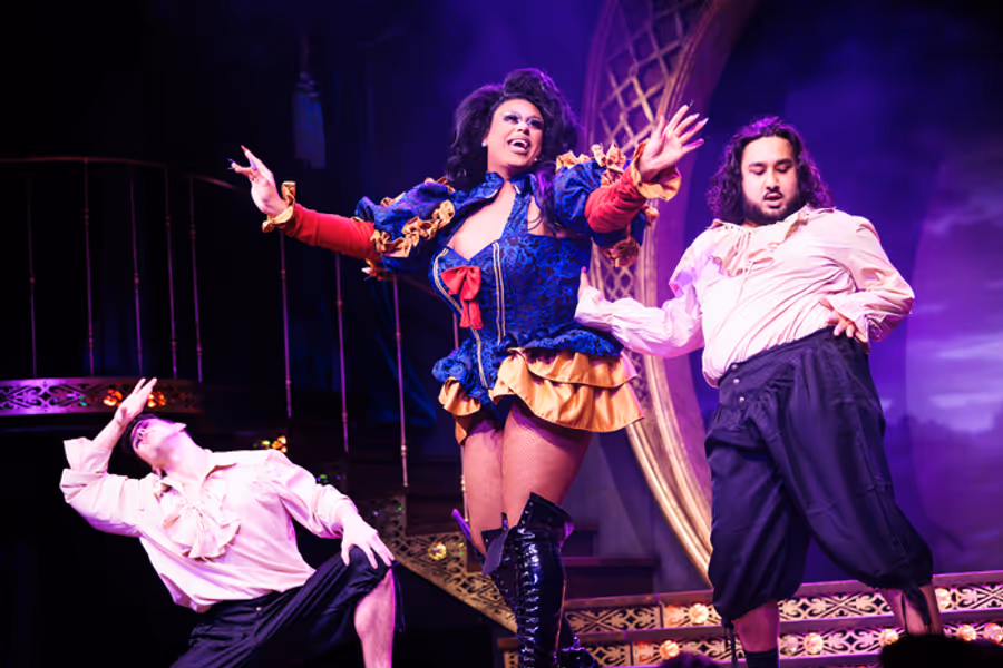 Photos: Kyran Thrax and More in SNOW WHITE Drag Pantomime Image