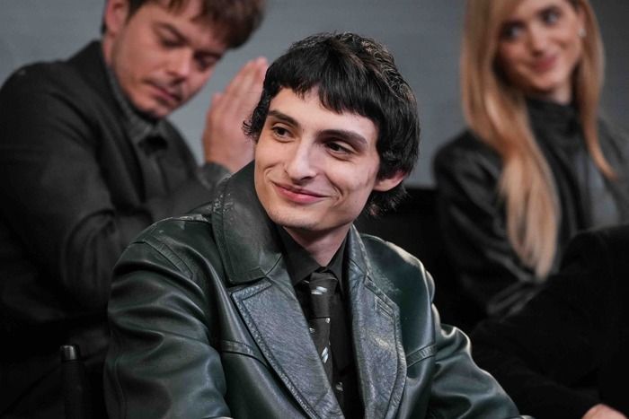 Photos: Gaten Matarazzo, Maya Hawke, & More at STRANGER THINGS PaleyLive Event  Image