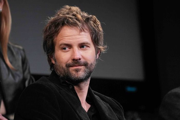 Photos: Gaten Matarazzo, Maya Hawke, & More at STRANGER THINGS PaleyLive Event  Image