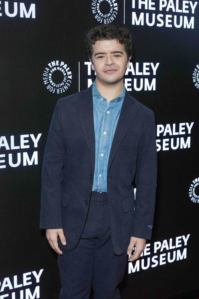 Photos: Gaten Matarazzo, Maya Hawke, & More at STRANGER THINGS PaleyLive Event  Image