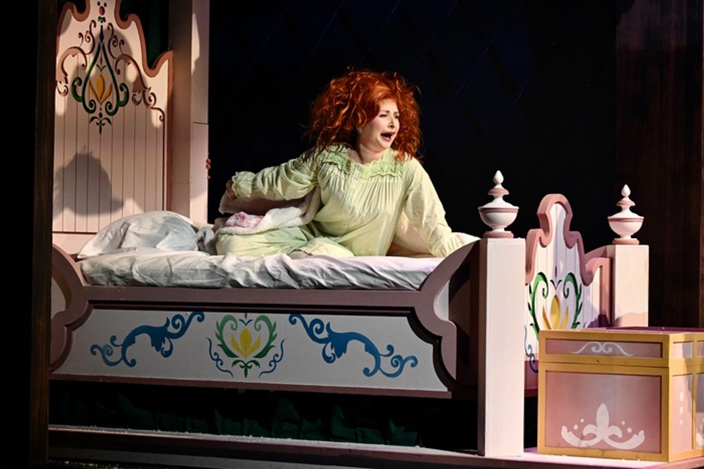 Photos: First Look at Slow Burn Theatre Company's FROZEN  Image