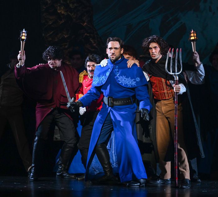 Photos: First Look at Slow Burn Theatre Company's FROZEN  Image