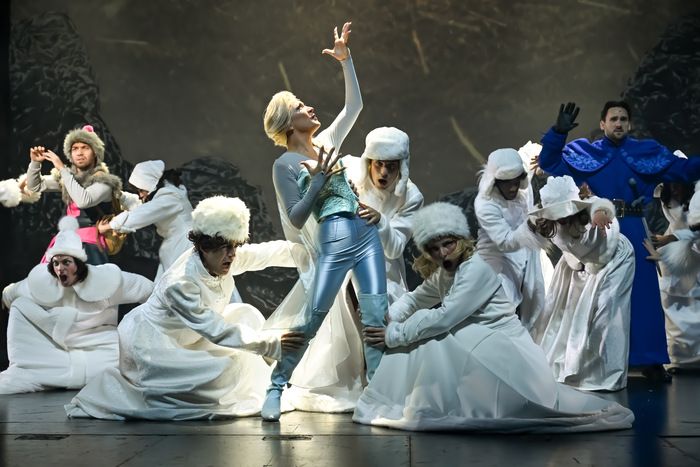 Photos: First Look at Slow Burn Theatre Company's FROZEN  Image