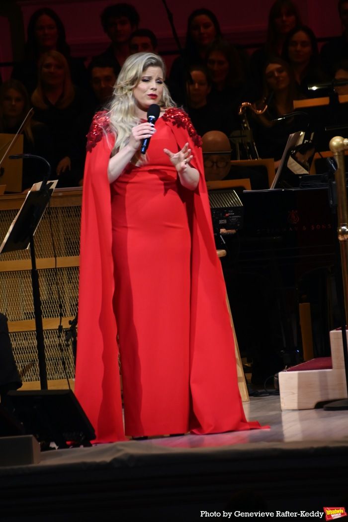Photos: Megan Hilty and the New York Pops' 2025 Holiday Concert  Image