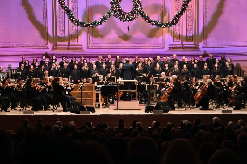 Review: The New York Pops Bestows Carnegie Hall With A PLACE CALLED HOME  Image
