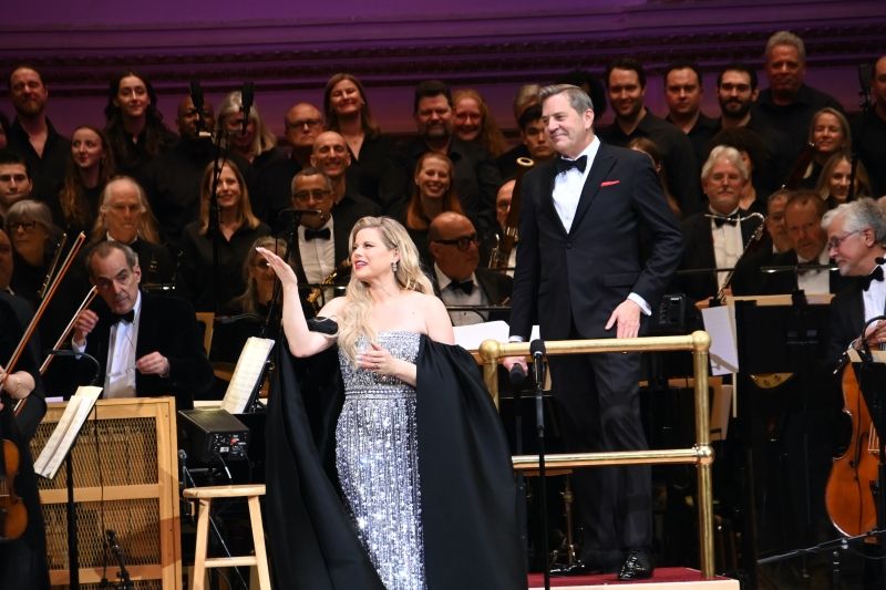 Review: The New York Pops Bestows Carnegie Hall With A PLACE CALLED HOME  Image