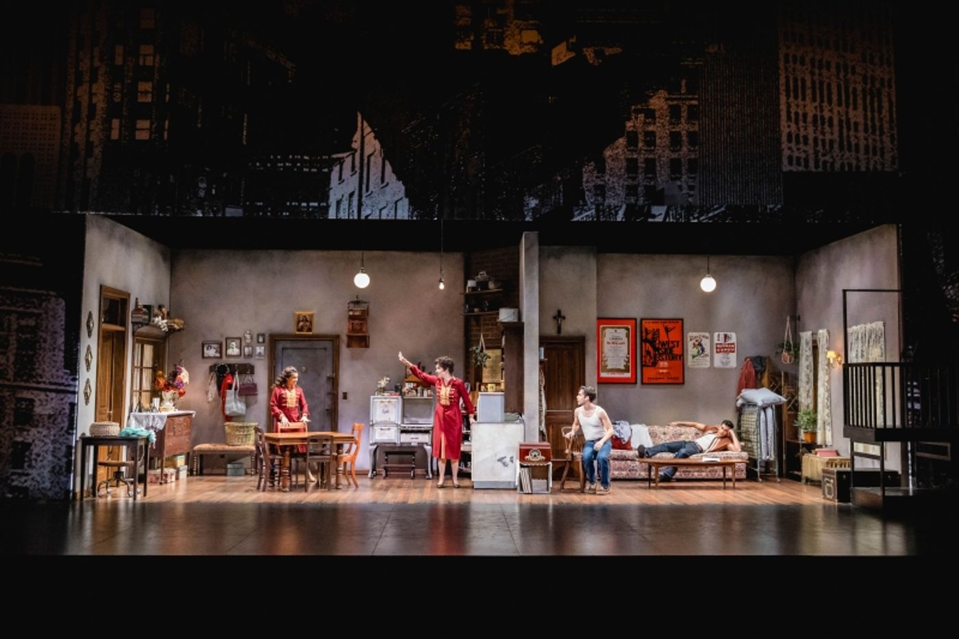 Review: SOMEWHERE at Guthrie Theater  Image