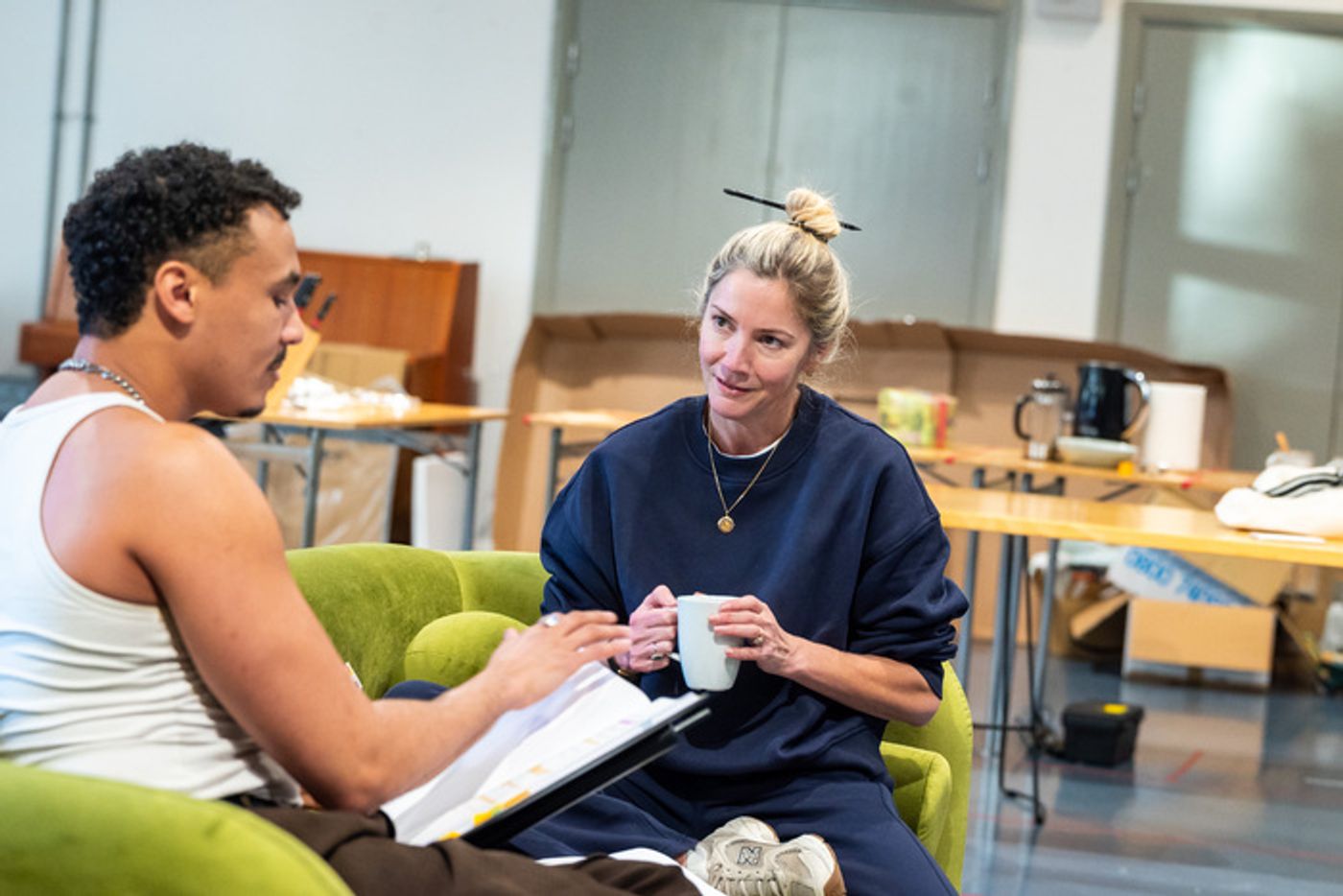 Photos: Kym Marsh, Lisa Faulkner and More in Rehearsal For SINGLE WHITE FEMALE UK Tour  Image