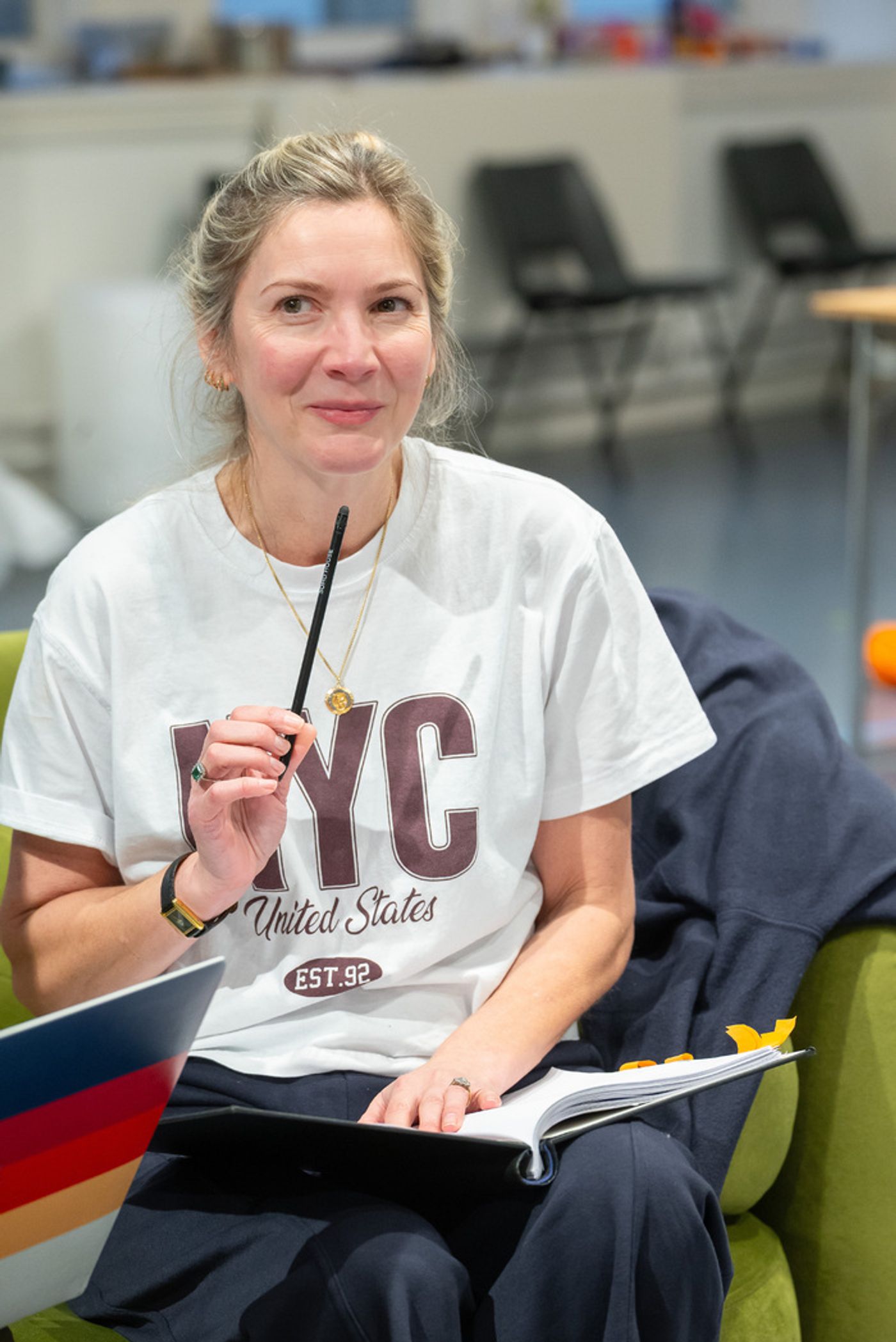 Photos: Kym Marsh, Lisa Faulkner and More in Rehearsal For SINGLE WHITE FEMALE UK Tour  Image