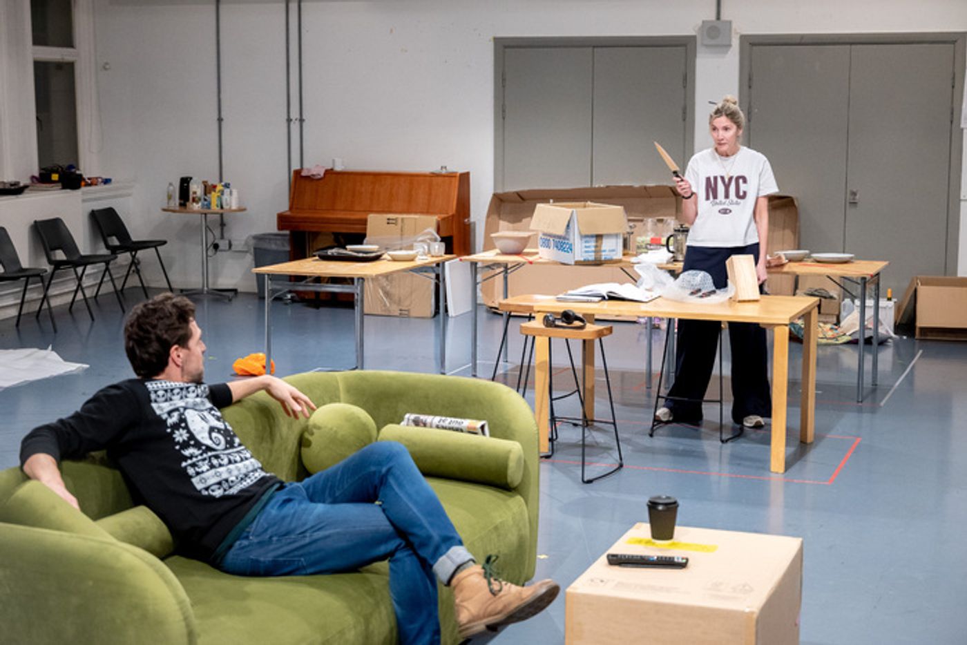 Photos: Kym Marsh, Lisa Faulkner and More in Rehearsal For SINGLE WHITE FEMALE UK Tour  Image