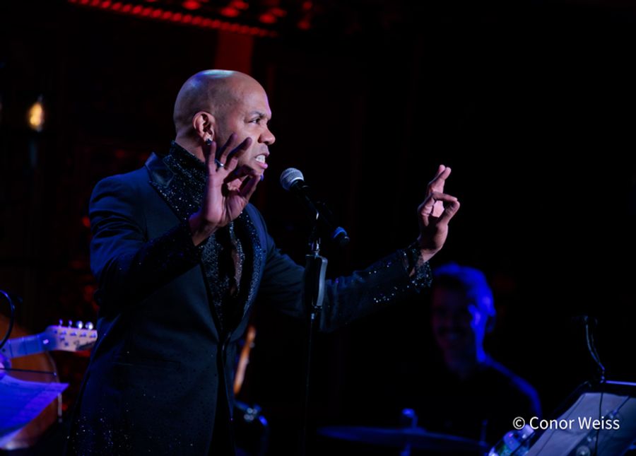 Photos: Darius de Haas: LET ME CARRY YOU THIS CHRISTMAS Release at 54 Below Image