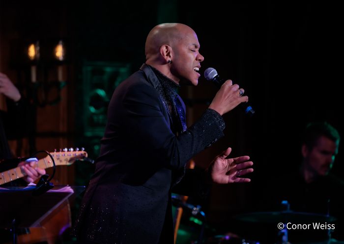 Photos: Darius de Haas: LET ME CARRY YOU THIS CHRISTMAS Release at 54 Below — photo 7 of 21