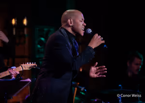 Darius de Haas. Photo credit: Conor Weiss Photo