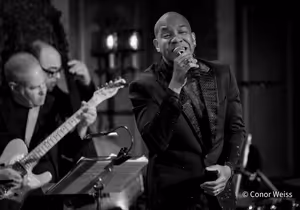 Darius de Haas. Photo credit: Conor Weiss Photo