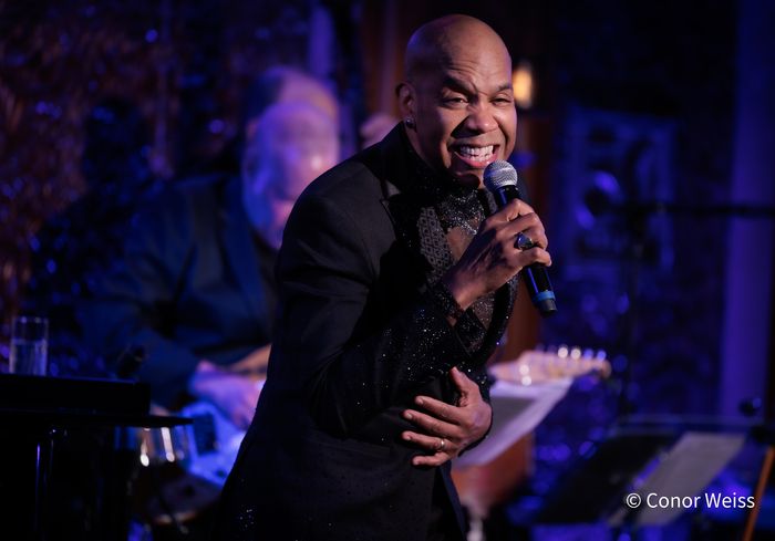 Photos: Darius de Haas: LET ME CARRY YOU THIS CHRISTMAS Release at 54 Below — photo 9 of 21