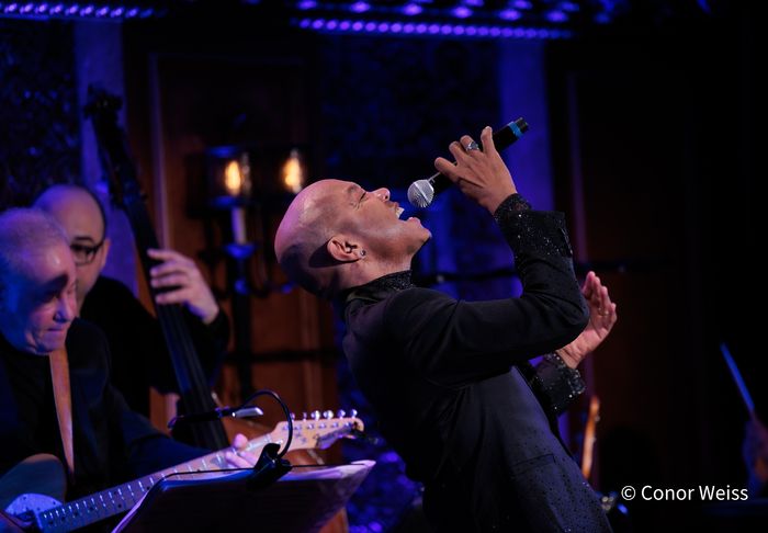 Photos: Darius de Haas: LET ME CARRY YOU THIS CHRISTMAS Release at 54 Below — photo 11 of 21