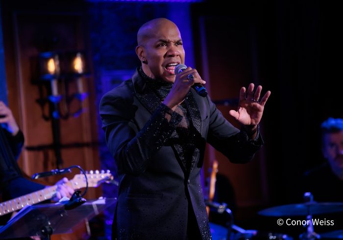 Photos: Darius de Haas: LET ME CARRY YOU THIS CHRISTMAS Release at 54 Below — photo 13 of 21