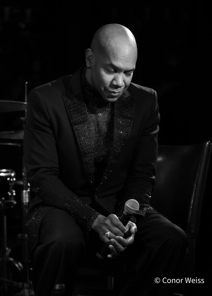 Photos: Darius de Haas: LET ME CARRY YOU THIS CHRISTMAS Release at 54 Below — photo 18 of 21