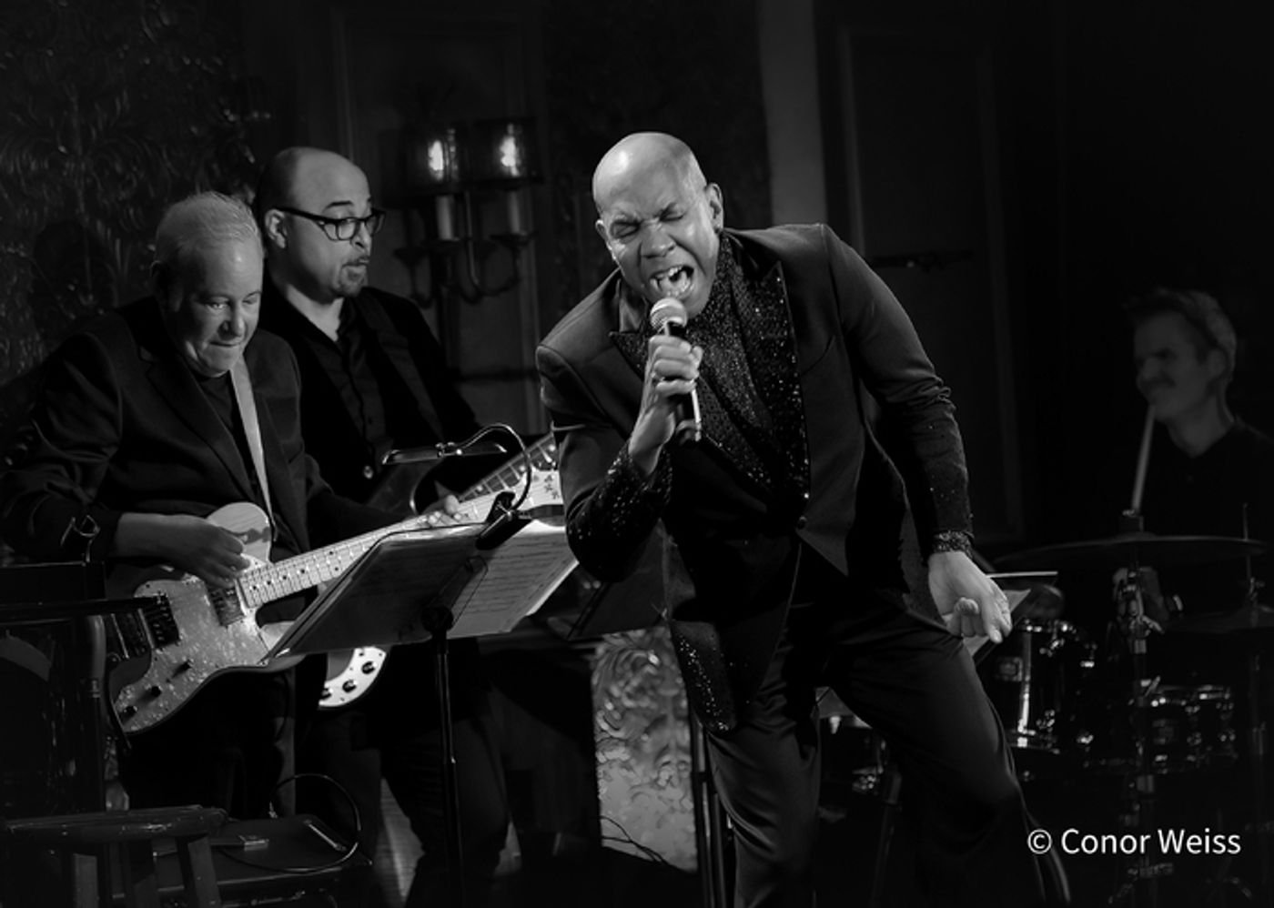 Photos: Darius de Haas: LET ME CARRY YOU THIS CHRISTMAS Release at 54 Below Photos: Darius de Haas: LET ME CARRY YOU THIS CHRISTMAS Release at 54 Below Image
