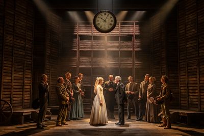 Denise Gough, Billy Crudup, and cast Photo
