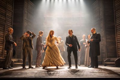 Denise Gough, Billy Crudup, and cast Photo